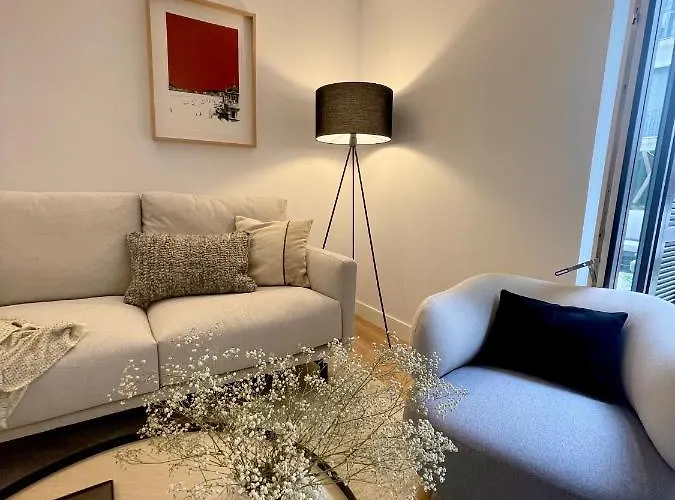 Mentura Centro De Parking Free * San Sebastián