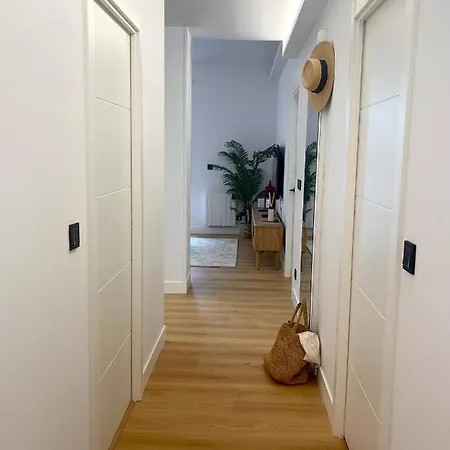 Mentura Centro De Parking Free Apartamento