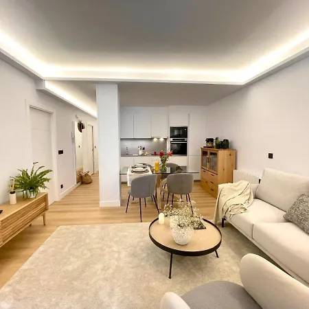 Mentura Centro De Parking Free Apartamento