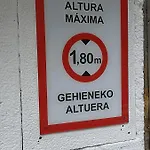 Mentura Centro De Parking Free San Sebastián